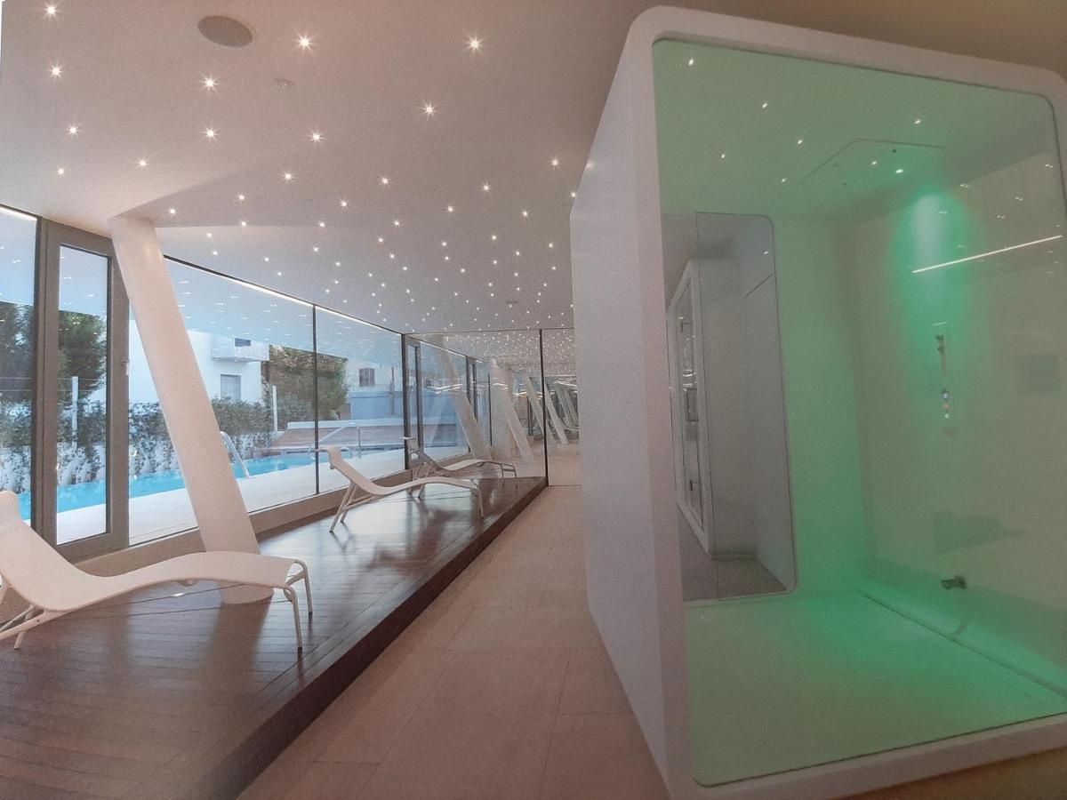 Luxury Pool, Spa, Gym *