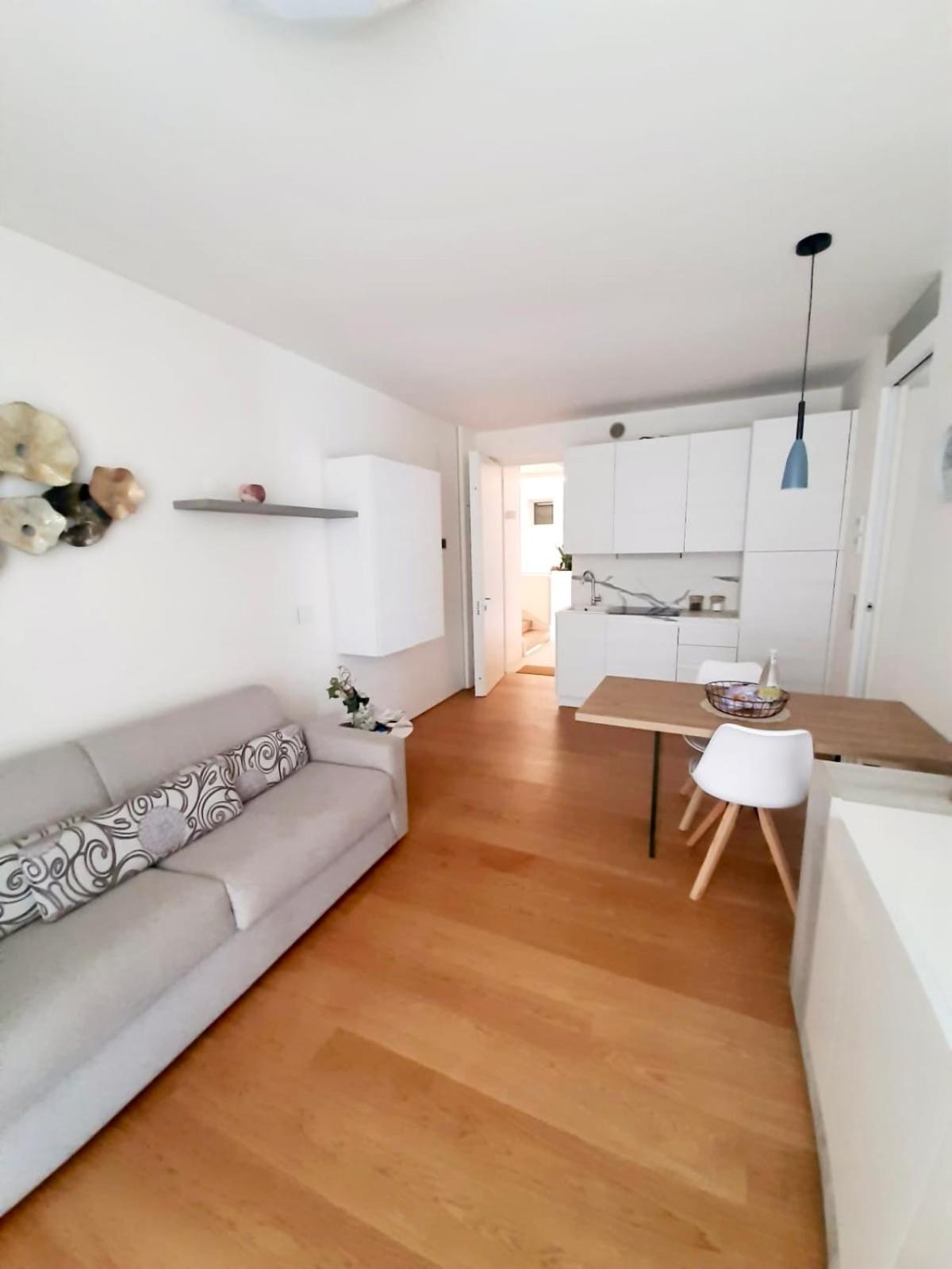 Luxury Pool, Spa, Gym * Lido di Jesolo